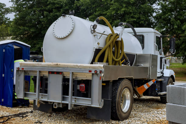 Portable Toilet Options We Offer in Fairview Park, OH